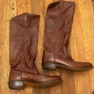 Frye vintage pull on leather boots 8M